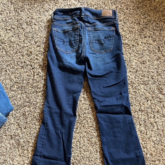 American Eagle Boot Cut Denim Jeans. Only worn once. Super stretch. Size 2. - Picture 2 of 5